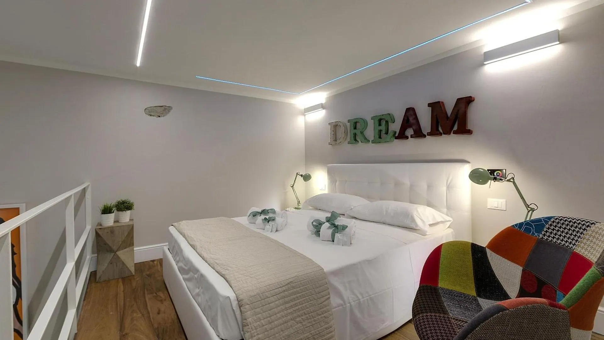 Mamo Florence - St Elizabeth Loft Apartments