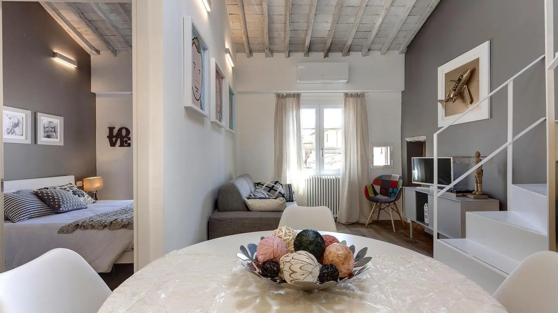 Mamo Florence - St Elizabeth Loft Apartments 0*,  Italia